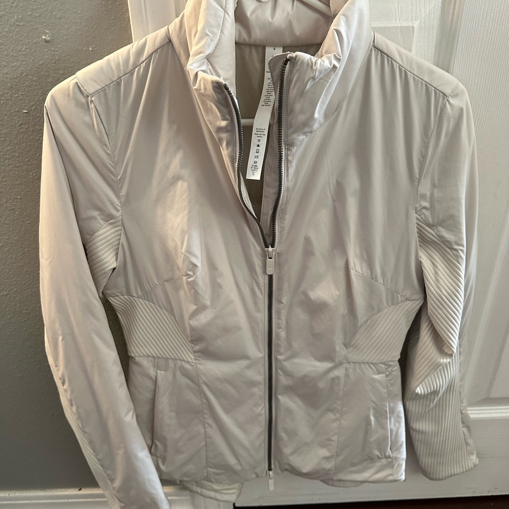 lululemon athletica Light Cream Quilted-Panel Jacket